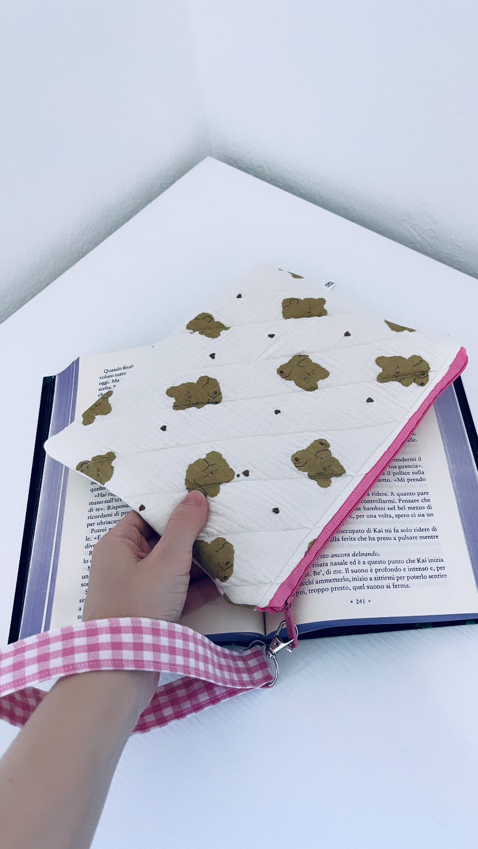 Kindle sleeve orsetti omaggio portachiavi - pronta consegna