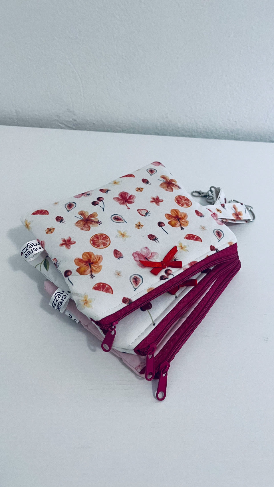Flat pouch